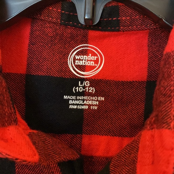 Bundle of 2 flannel shirts! - Picture 11 of 11